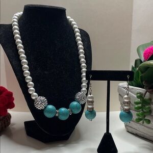 Elegant Faux Pearl and Turquoise Jewelry Set